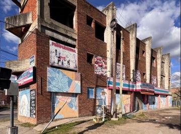 Terreno · 1391m² · Venta Edificio Comercial y Residencial a Terminar Hurlingham Sobre Av Vergara