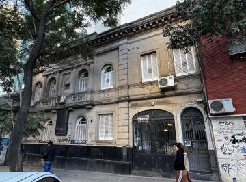 Casa · 160m² · 8 Ambientes · Casona en Alquiler Pb en Nueva Córdoba Derqui