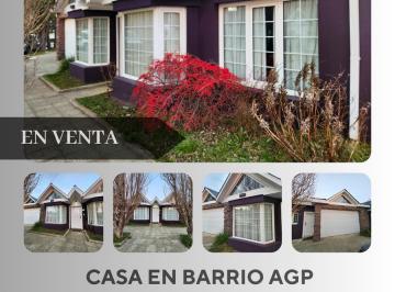 Casa · 182m² · 3 Dormitorios · 1 Cochera · Casa en Alquiler en Barrio Agp