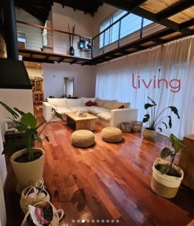 Casa · 1000m² · 6 Ambientes