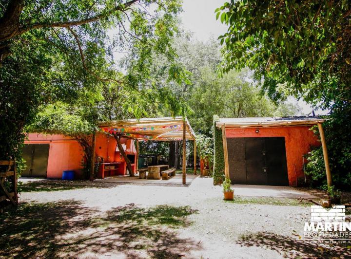 Casa · 280m² · 4 Ambientes