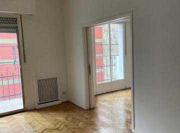 Departamento de 3 ambientes, Recoleta · Excelente Tres Amb C/dpcias Al Cfrte C/bcon, 92 Mt, P 5°, Lum, Impecable!