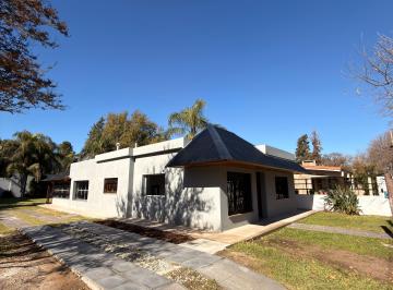 Casa de 4 ambientes, Funes · Casa 2 Dorm. en Funes