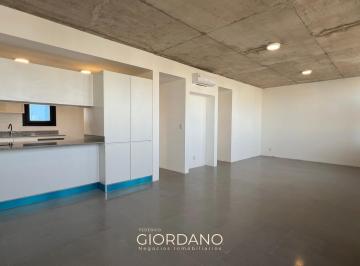 Departamento · 90m² · 4 Ambientes · Alquiler Departamento 4 Ambientes Tipo Dúplex en Quilmes Centro