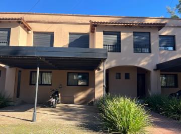 Casa · 150m² · 4 Ambientes · 1 Cochera · Casa Duplex Tres Dorm. Estrenar Fisherton Patio Pileta