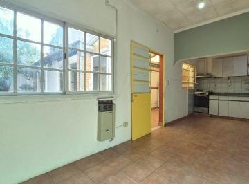 PH · 85m² · 5 Ambientes · Departamento PH en Venta en Santos Lugares, Tres de Febrero, G. B. a. Zona Oeste