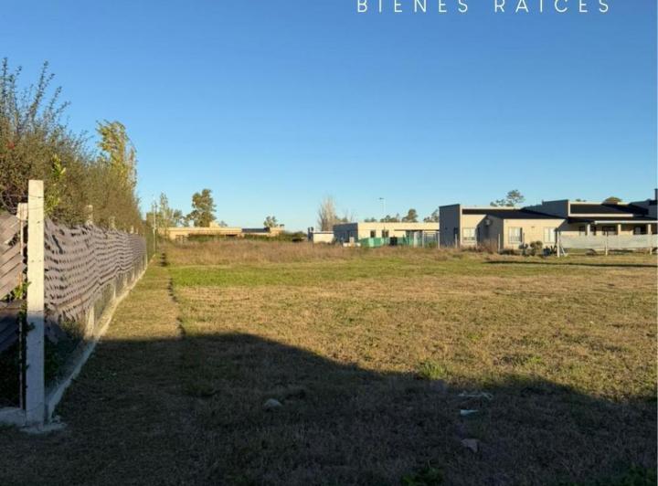 Terreno · 900m²