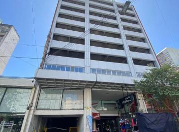 Garage , Rosario · Ingreso Cómodo y Seguro, Mediante Control de Acceso y Rampa de Hormigón - Seguridad 24 Hs