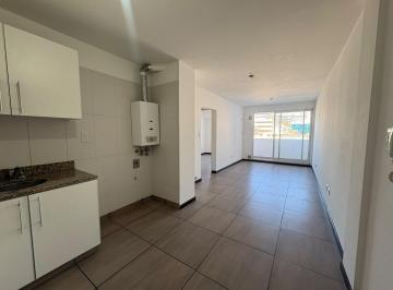 Departamento · 36m² · 2 Ambientes · Alquiler - Departamento de un Dormitorio con Balcon - Lourdes