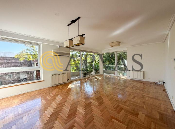Departamento · 120m² · 4 Ambientes · 1 Cochera