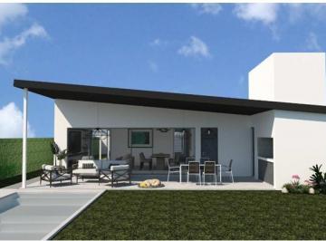 Casa · 107m² · 5 Ambientes · 2 Cocheras · Venta - Casa 3 Dorm. con Galería y Parrillero - Funes Norte, Funes.