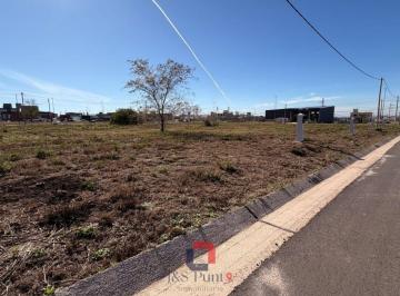 Terreno · 300m² · Lote en Docta Parque