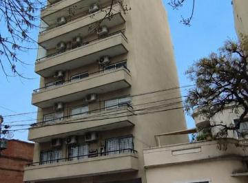 Departamento · 54m² · 3 Ambientes · Departamento en Venta en Monte Castro, Capital Federal, Buenos Aires