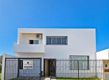 Casa de 6 ambientes, Palpalá · En Venta - Hermosa Casa de Ambientes Extra Amplios y Gran Luminsidad - Palpalá