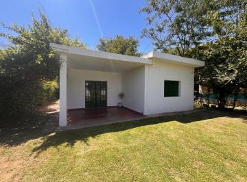 Casa de 4 ambientes, Villa Allende · Casa Centrica Alquiler