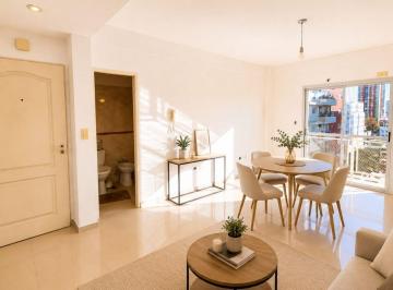 MCZ-MCZ-1001_2 · Venta de Departamento 2 Ambientes C/ Cochera en El Centro de Caseros