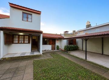 Casa · 115m² · 4 Ambientes · 2 Cocheras · Venta Block Casa y Duplex en Los Pinares
