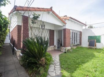 PH · 73m² · 3 Ambientes · PH de 3 Amb en Castelar Norte - Patio y Jardín.