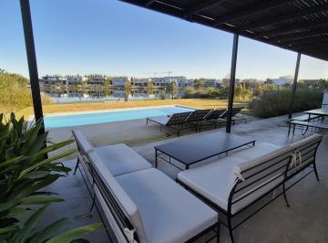 Casa · 360m² · 9 Ambientes · 2 Cocheras · Casa de Lujo, 5 Hab en Suite a La Laguna en Barbarita en Venta y Alquiler