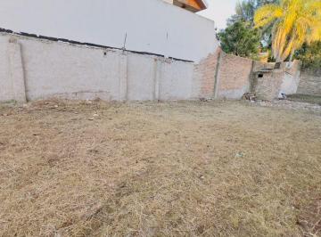 Terreno · 303m² · Lote en Venta – San Andrés | Vista Al Golf Permuta