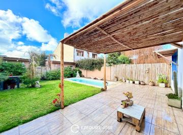 Casa · 100m² · 3 Ambientes · Alquiler 24 Meses - Casa 3 Ambientes C/jardín y Pileta - Parque Luro