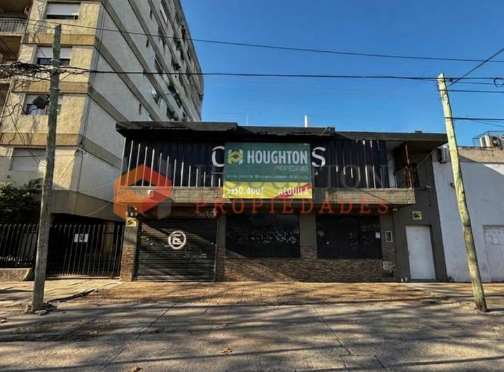 Local comercial · 400m² · 1 Cochera