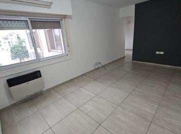 Departamento de 3 ambientes, La Matanza · En Alquiler - Hermoso Depto de 3 Ambientes en Ramos Mejía con Cochera Cubierta.