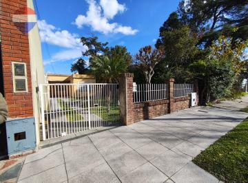 Casa · 112m² · 3 Ambientes · 1 Cochera · Venta Casa 3 Amb con Parque José León Suarez