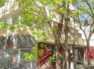 Departamento · 37m² · 2 Ambientes · Rivadavia 195 Apto Profesional Iincreiblemente Luminoso