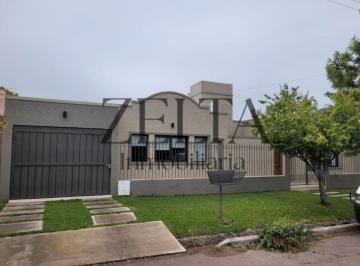 Casa de 5 ambientes, Carrodilla · Vendo Casa en Barrio Loa Aromos, Luján de Cuyo