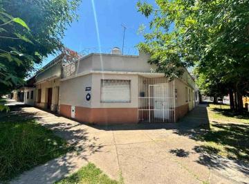 Casa de 3 ambientes, Avellaneda · Venta en Block 2 Departamentos Tipo Casa Independientes Sobre Lote Propio.