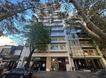 Departamento · 60m² · 2 Ambientes · 1 Cochera · Departamento de 1 Dorm. con Cochera en Alquiler