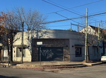 Local comercial , Morón · Local Comercial Estratégico en Esquina | Ituzaingó