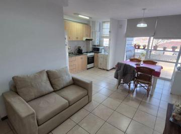 Departamento de 2 ambientes, Rosario · Departamento Amoblado Completo de 1 Dormitorio en Alquiler - French 730, Arroyito Río.