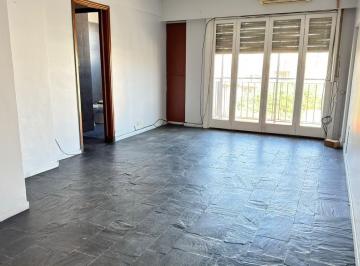 Departamento · 71m² · 3 Ambientes · 1 Cochera · Departamento de Tres Ambientes en Venta en Villa Crespo