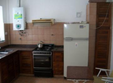 PH de 1 ambiente, Villa Pueyrredón · PH Monoambiente con Patio Cub.