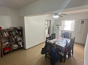 PH · 97m² · 3 Ambientes · PH en Venta - San Vicente