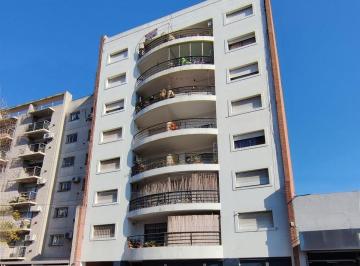 Departamento de 2 ambientes, Morón · Alquiler Amplio 2 Ambientes con Cochera y Balcón