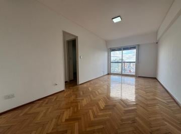 Departamento · 64m² · 3 Ambientes · 3 Ambientes| Alquiler en V Urquiza| Hermoso Depto. Piso Alto