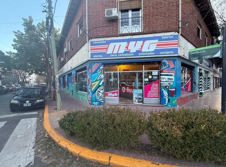 Local comercial · 297m²