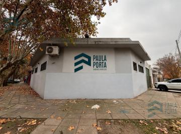Oficina comercial · 365m² · 4 Cocheras · Propiedad Comercial/operativa en Morón — Ideal Para Empresas, Emprendedores E Inversores Que Necesit