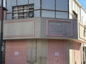 Local comercial · 60m² · Alquiler Local Comercial en Flores