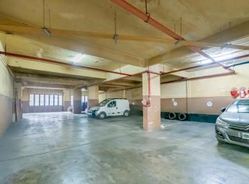 Garage · 9m² · Cochera en Belgrano, Cuba 1745 Entre Jose Hernandez y La Pampa