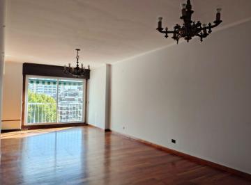 Departamento de 4 ambientes, Belgrano · Departamento de 103 m² con 3 Dorm. en Venta en Belgrano C, Cochera Fija y Baulera