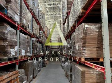 Bodega-Galpón · 1500m² · Nave en Alquiler en San Martin