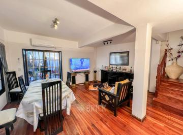PH · 101m² · 4 Ambientes · 1 Cochera · PH en Duplex Al Fte y C/entr Indep en Doblas Al 1700 - Impec 2 Balcones Terraza Patio C/parrilla