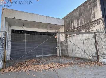 Local comercial · 500m² · Deposito en Mataderos 485 m² Entrada Camion. Planta Libre, Mixtura 3.