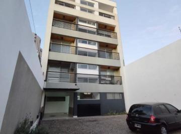 Departamento de 2 ambientes, Quilmes · Depto 2 Amb C/ Cochera - Azcuénaga 246, Quilmes Oeste