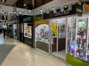 Local comercial de 2 ambientes, Esteban Echeverría · Local en Alquiler " Galeria Union " Monte Grande