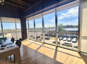 Oficina comercial · 65m² · 2 Ambientes · 1 Cochera · Oficina en Fisherton